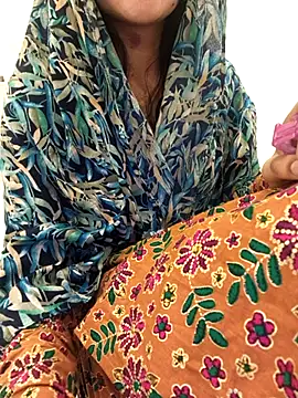 Snapshot of zoya_baby_ chatting on 08-05-26, 06:05 zoya baby online show from 08-05-26, 06:05