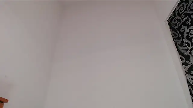 Snapshot of Ely-miaw chatting on 06-03-26, 07:44 Ely-miaw online show from 06-03-26, 07:44