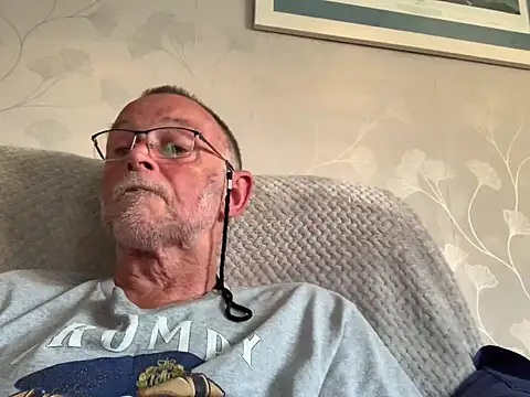 Moonraker64 online show from 07-14-26, 07:30