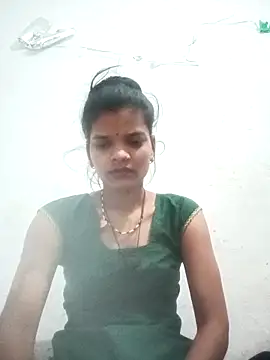 Student garl 1 online show from 05-04-26, 08:38