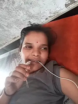 Student garl 1 online show from 05-26-26, 11:06