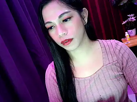 Snapshot of sexyfucksophia chatting on 06-01-26, 09:11 sexyfucksophia online show from 06-01-26, 09:11