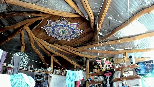 Snapshot of wildforestmuse_ chatting on 07-19-26, 08:29 wildforestmuse online show from 07-19-26, 08:29