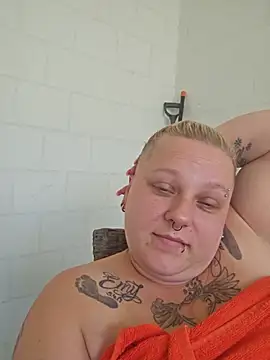 Lady Peggi online show from 06-18-26, 12:42