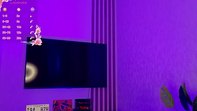 Snapshot of NikkiNicoleNyx chatting on 06-19-26, 08:18 NikkiNicoleNyx online show from 06-19-26, 08:18