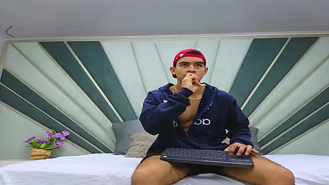 Sebastian Vega online show from 05-11-26, 11:13