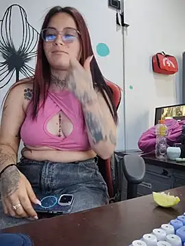 Snapshot of marita_ chatting on 07-10-26, 08:22 marita online show from 07-10-26, 08:22