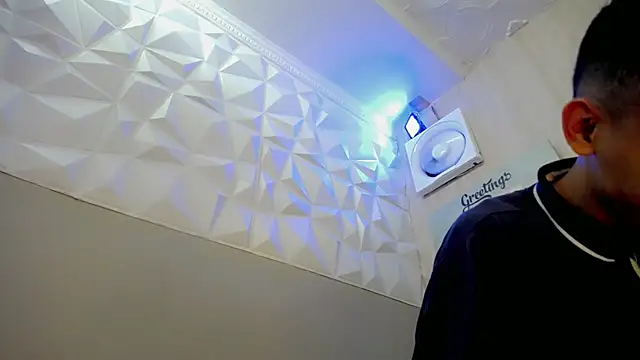 sombra 18 online show from 08-05-26, 11:39