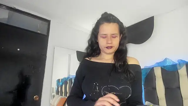 valery-hott-gb online show from 07-11-26, 07:05