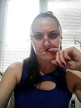 MillaMia45 online show from 05-10-26, 03:39