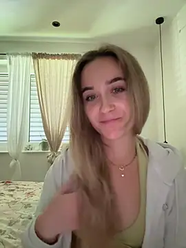 LillyStarr online show from 07-01-26, 01:24