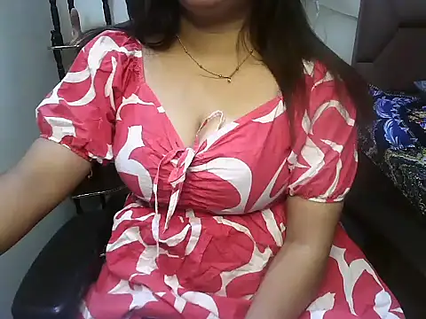 Snapshot of Rupali3 chatting on 06-20-26, 05:21 Rupali3 online show from 06-20-26, 05:21