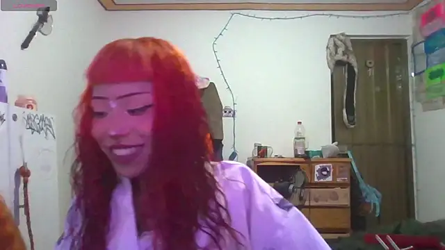 Snapshot of suky_fox chatting on 05-08-26, 03:17 suky fox online show from 05-08-26, 03:17