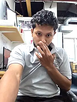 Snapshot of warm_sugars chatting on 05-14-26, 10:27 warm sugars online show from 05-14-26, 10:27