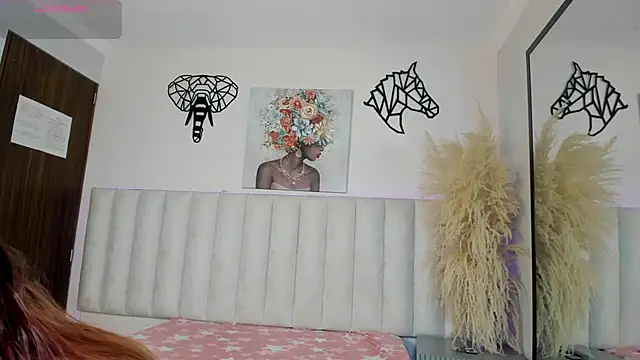 Snapshot of Kira_Venom chatting on 05-27-26, 12:13 Kira Venom online show from 05-27-26, 12:13