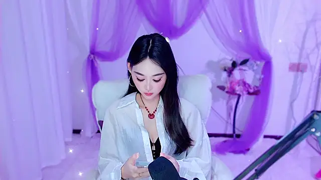 Tili Lucky online show from 05-17-26, 12:41