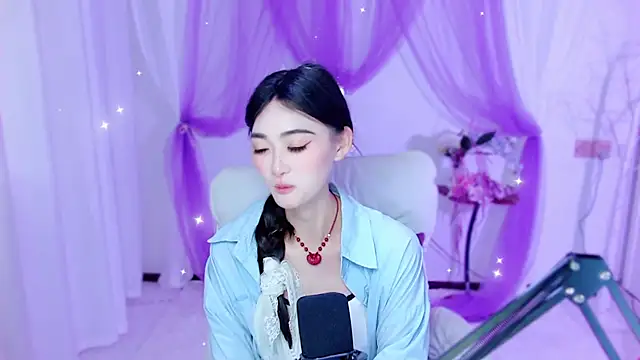 Tili Lucky online show from 05-18-26, 04:07
