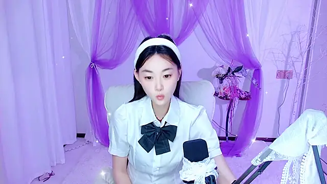 Tili Lucky online show from 06-11-26, 01:27