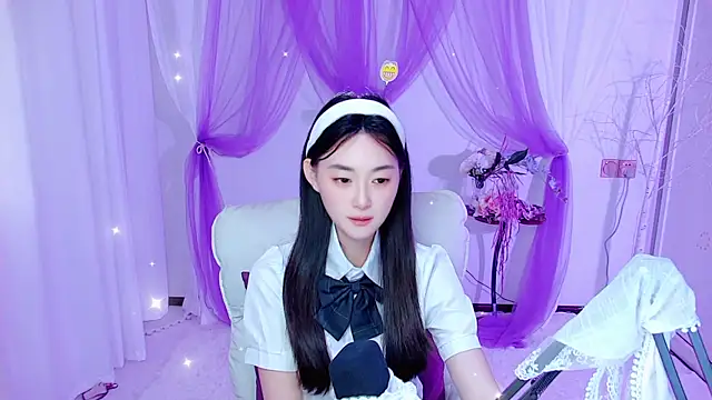 Tili Lucky online show from 06-11-26, 02:53