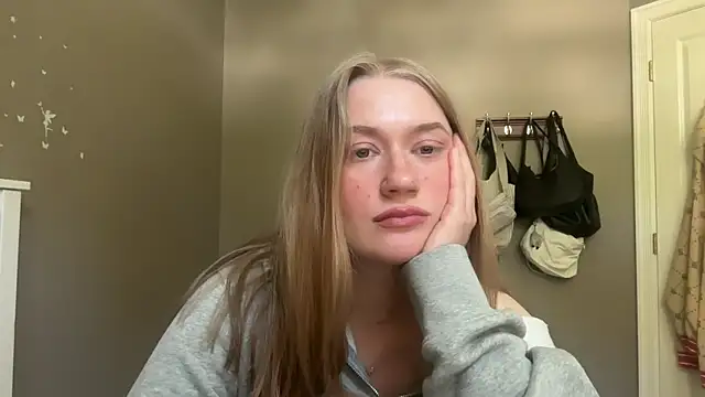 lolaXKitty online show from 05-07-26, 07:52