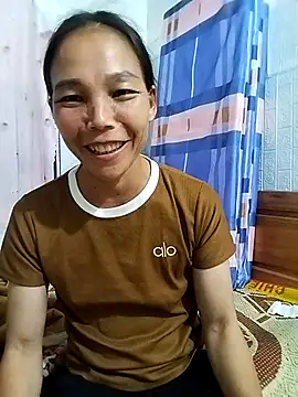 Snapshot of Min-meo chatting on 05-09-26, 01:38 Min-meo online show from 05-09-26, 01:38