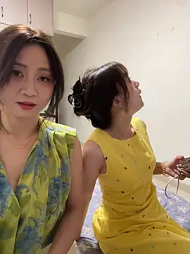 Snapshot of huihui_520 chatting on 06-28-26, 05:24 huihui 520 online show from 06-28-26, 05:24