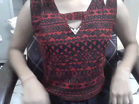 Maanvi Gill online show from 05-17-26, 03:41