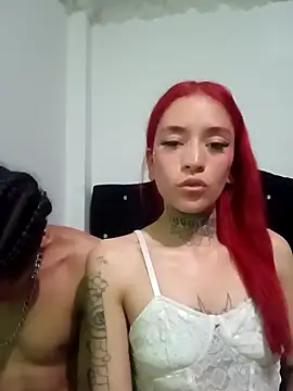 Snapshot of ChicaFuegoDulce chatting on 05-08-26, 02:33 ChicaFuegoDulce online show from 05-08-26, 02:33