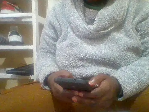 Snapshot of lettie96 chatting on 05-06-26, 11:10 lettie96 online show from 05-06-26, 11:10