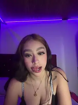 camil rayne online show from 06-29-26, 04:52