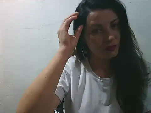 Brun3tt3n online show from 02-17-25, 05:53