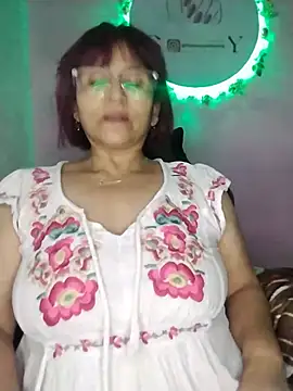 vitaminafranccesca online show from 06-15-26, 04:36