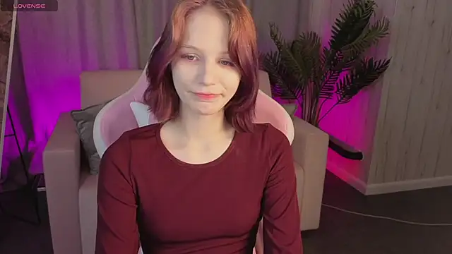 AliceJohansone online show from 06-05-26, 01:34
