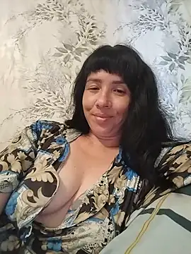 Snapshot of -KARINA-LOVE- chatting on 05-19-26, 03:40 -KARINA-LOVE- online show from 05-19-26, 03:40