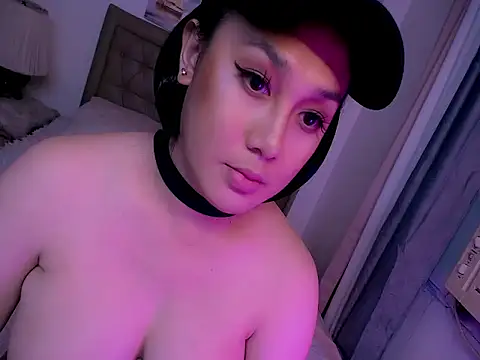 Snapshot of ALEKTRA_NNOVA chatting on 10-09-25, 06:22 ALEKTRA NNOVA online show from 10-09-25, 06:22