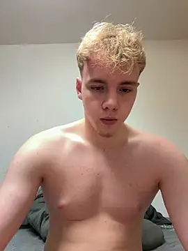 Snapshot of David_7527 chatting on 06-28-26, 04:46 David 7527 online show from 06-28-26, 04:46