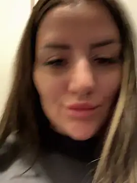 SophiePale online show from 04-10-26, 09:36