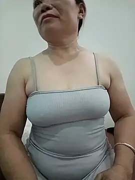 -Lytina- online show from 07-24-26, 11:08