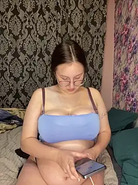 Snapshot of viksiss chatting on 05-26-26, 04:47 viksiss online show from 05-26-26, 04:47