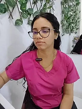 Snapshot of alanahot94 chatting on 06-19-26, 09:29 alanahot94 online show from 06-19-26, 09:29