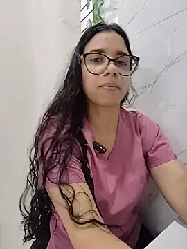 alanahot94 online show from 07-20-26, 04:09