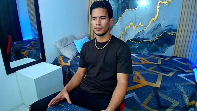 JacobWolf   online show from 06-09-26, 07:14