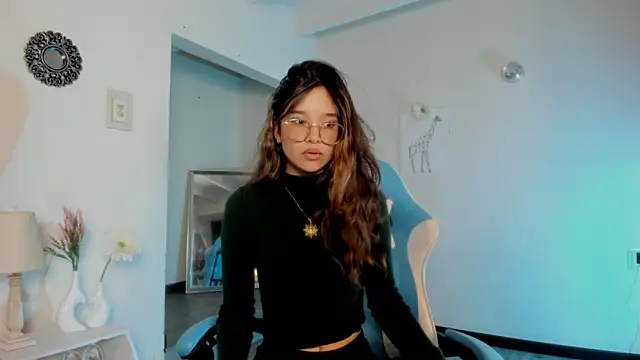 Zoe dear online show from 05-12-26, 09:23