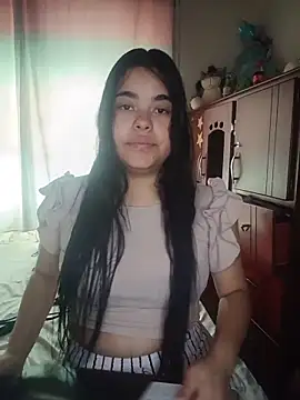 Snapshot of MiiaHott_W chatting on 06-19-26, 01:48 MiiaHott W online show from 06-19-26, 01:48