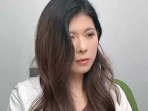 Luna8855  online show from 05-09-26, 07:24