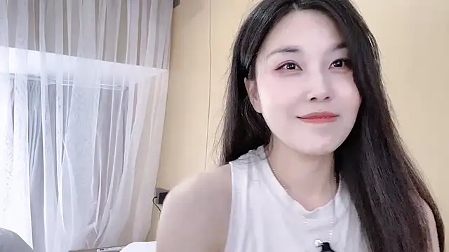 Emma qiqi online show from 05-19-26, 04:19