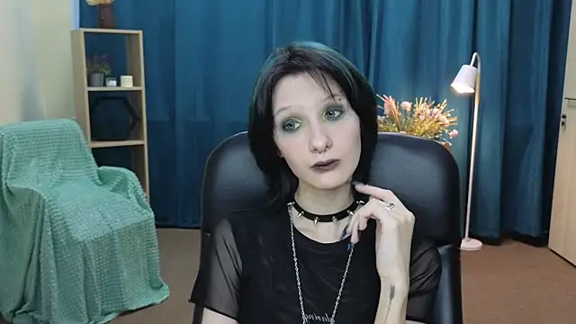 PearleneBolfa online show from 05-11-26, 11:49