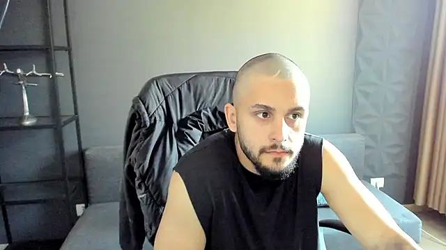 TroyWadee online show from 06-08-26, 04:24