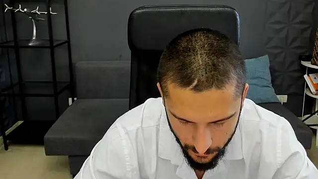 TroyWadee online show from 06-26-26, 04:17