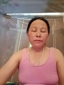 Snapshot of girl_cute69 chatting on 05-26-26, 09:27 girl cute69 online show from 05-26-26, 09:27